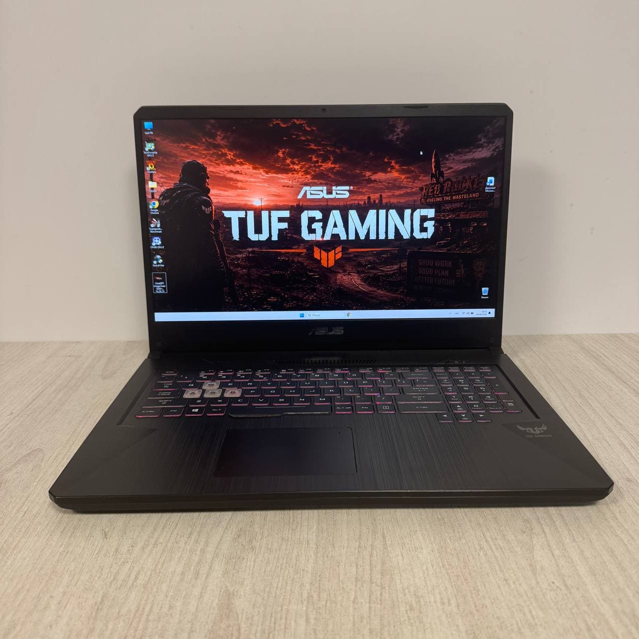 Asus TUF FX705DT 17.3" Ryzen 7 3750H 8/512 GTX 1650 4GB - фото 1