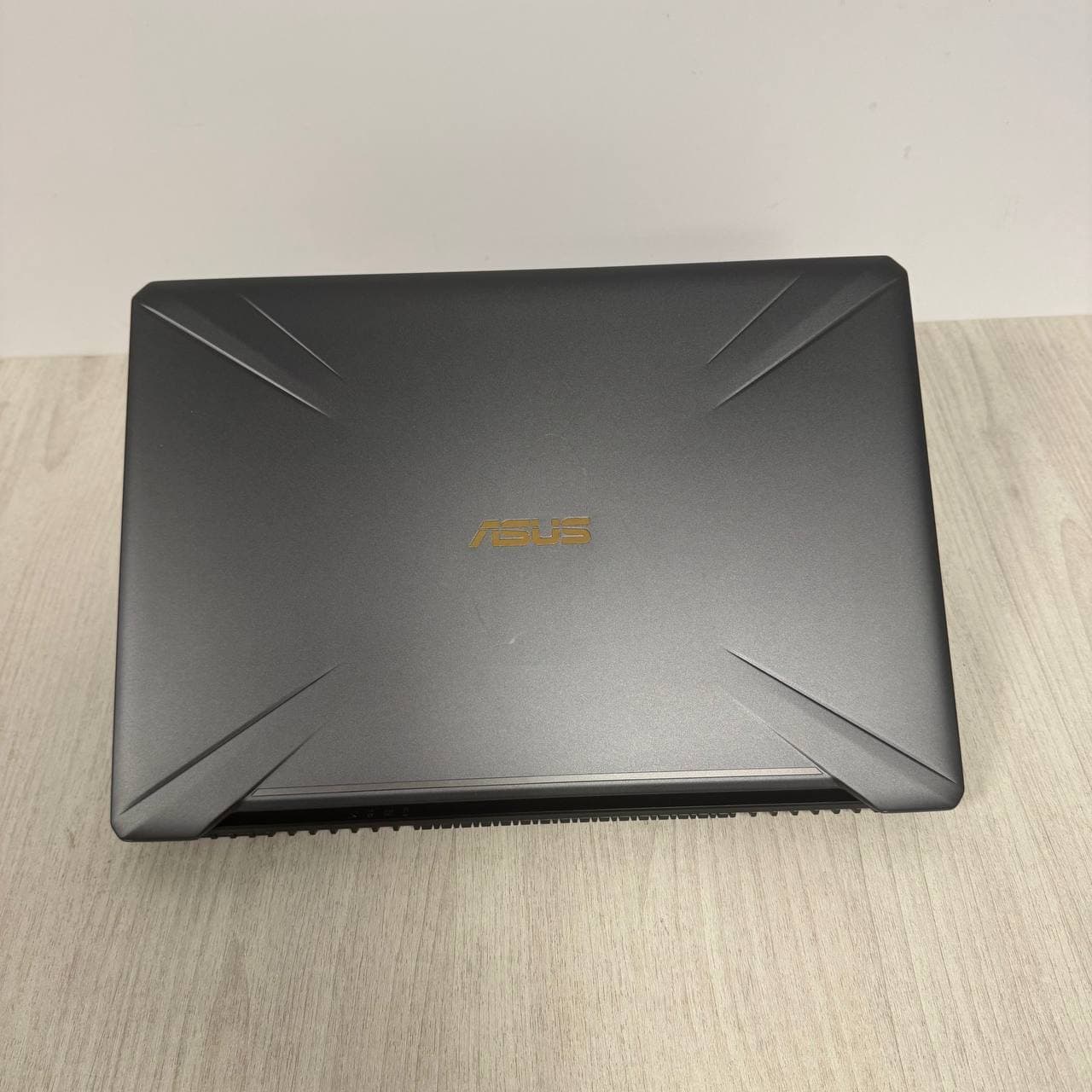 Asus TUF FX705DT 17.3" Ryzen 7 3750H 8/512 GTX 1650 4GB - фото 6