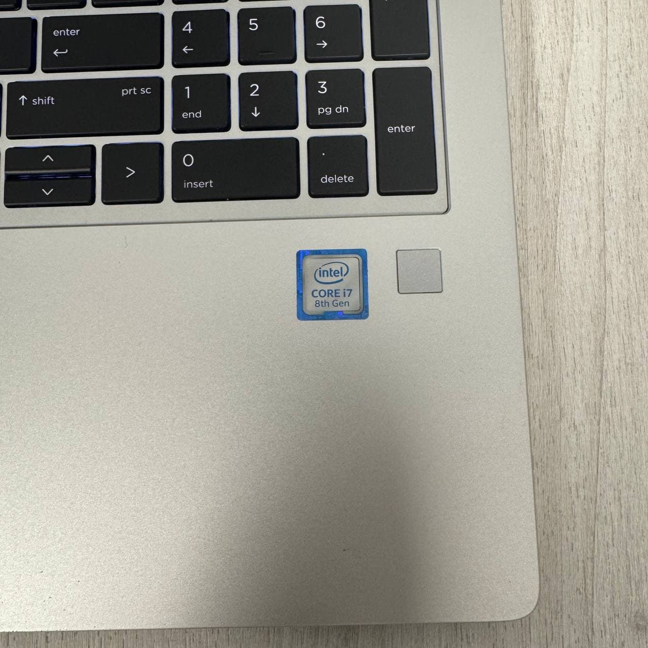 HP EliteBook 850 G5 15.6" 60Hz Core i7-8550U 8/256 - фото 3