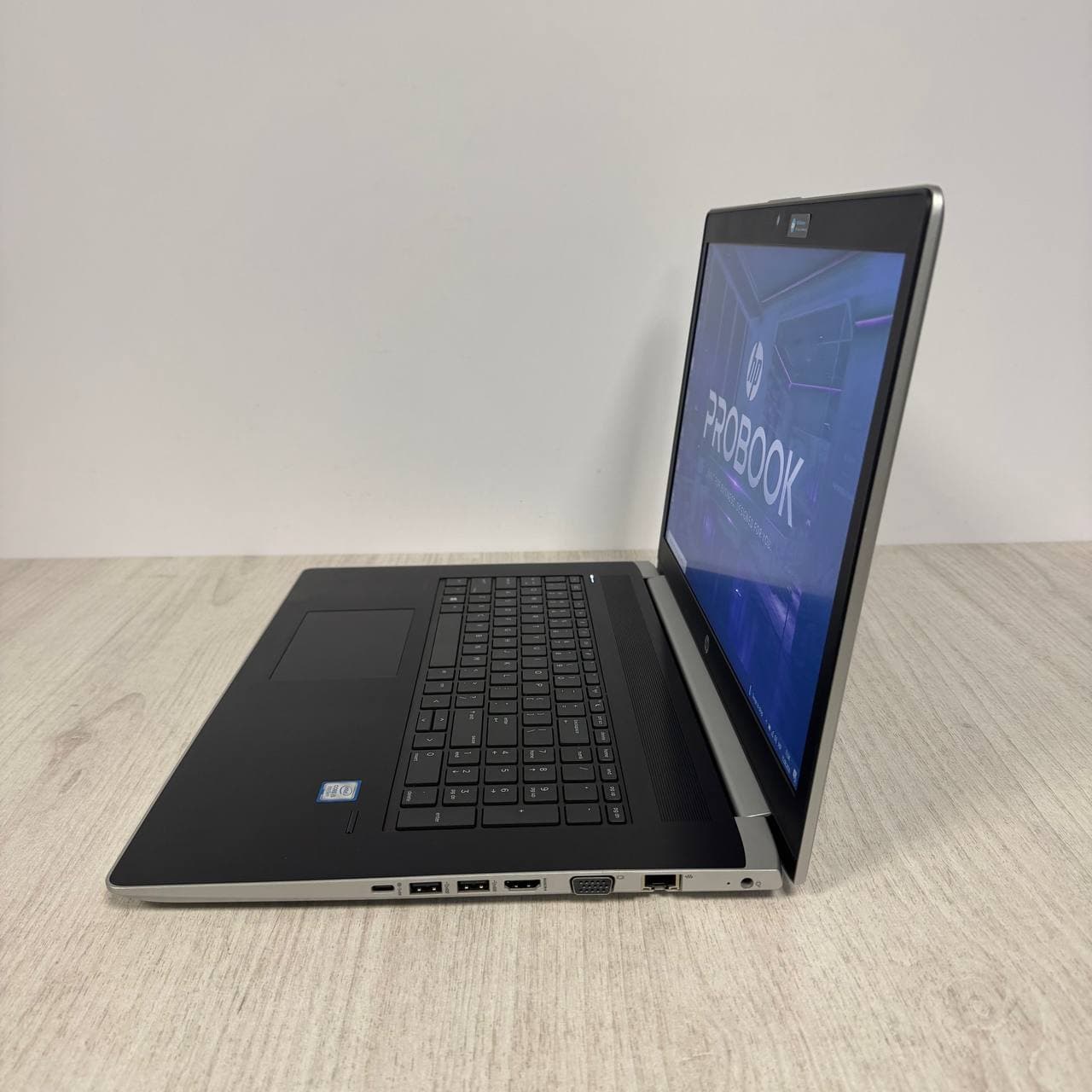 HP ProBook 470 G5 17.3" Core i5-8250U 8/256 - фото 6