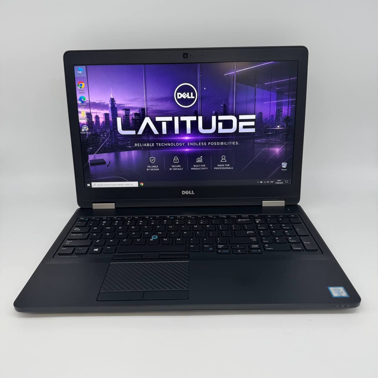 Dell Latitude 5570 15.6" Core i5-6300U 8/256 - фото 1