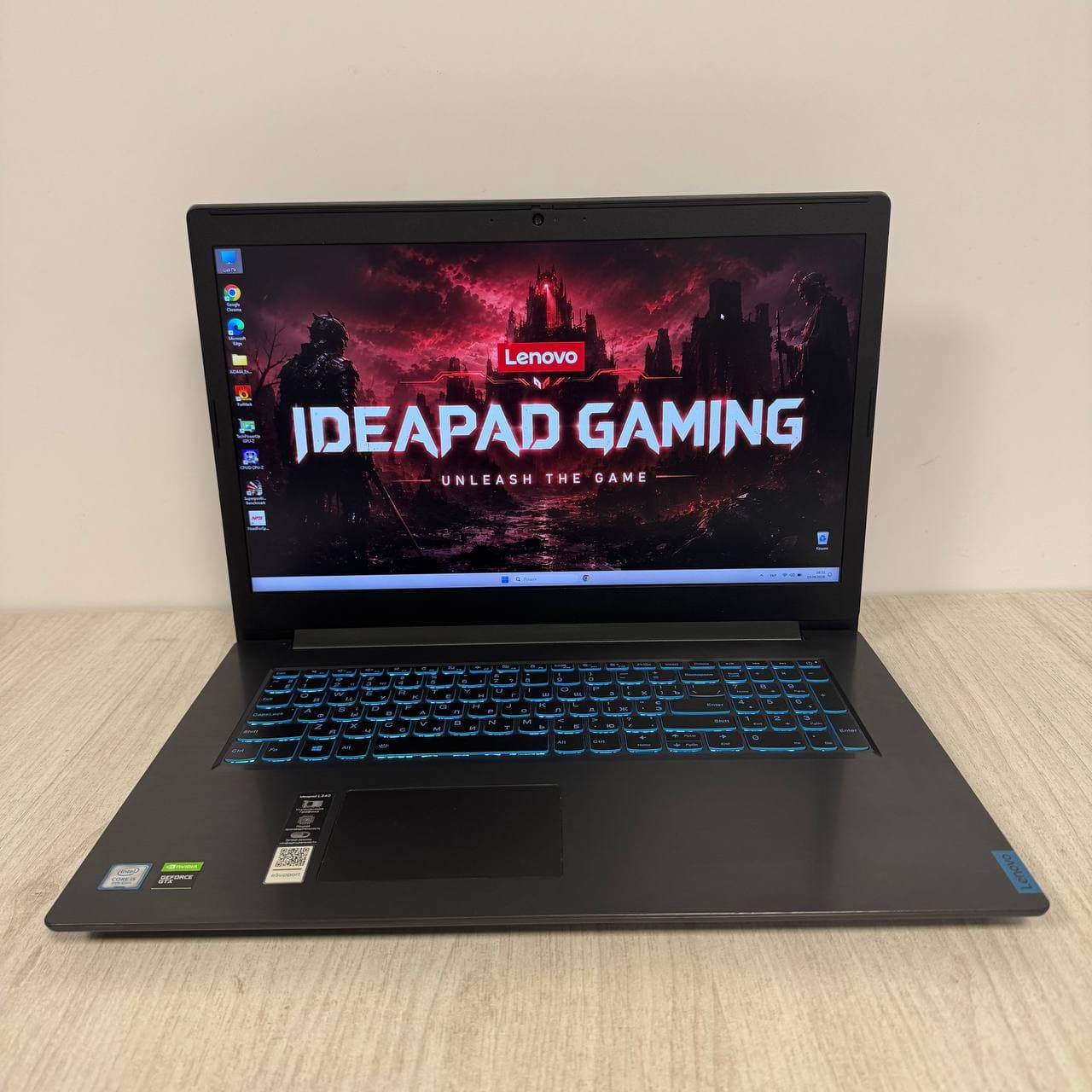 Lenovo IdeaPad Gaming L340-17IRH 17.3" i5 9300H 8/256 GTX 1050 3GB - фото 1