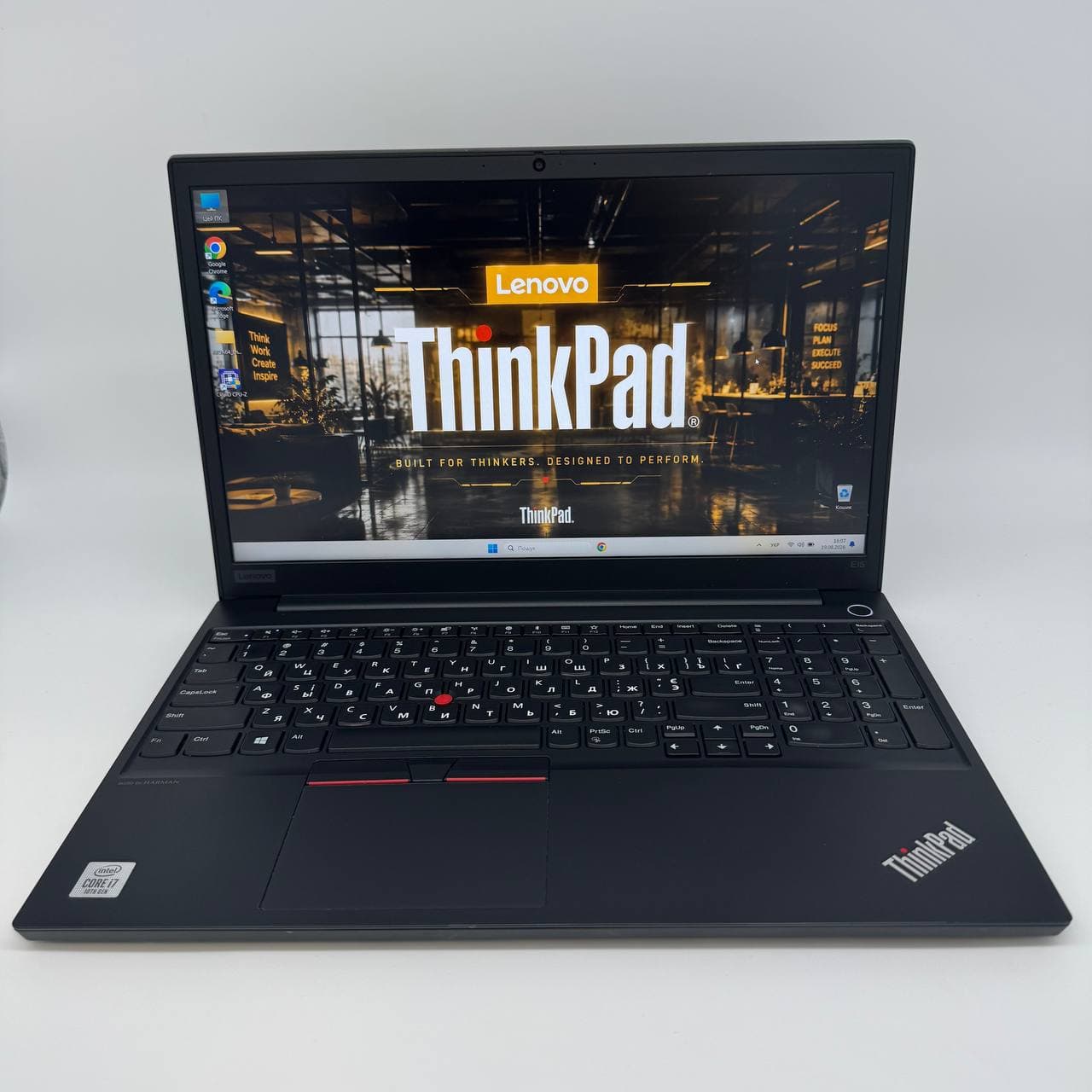 Lenovo ThinkPad E15 15.6" Core i7-10510U 8/256 - фото 1