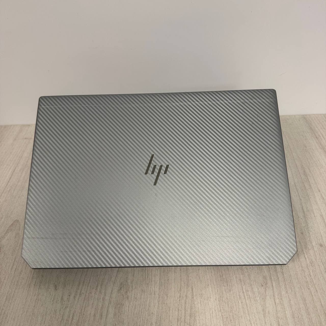 HP ZBook 15 G5 17.3" i7 8850H 16/512 - фото 5