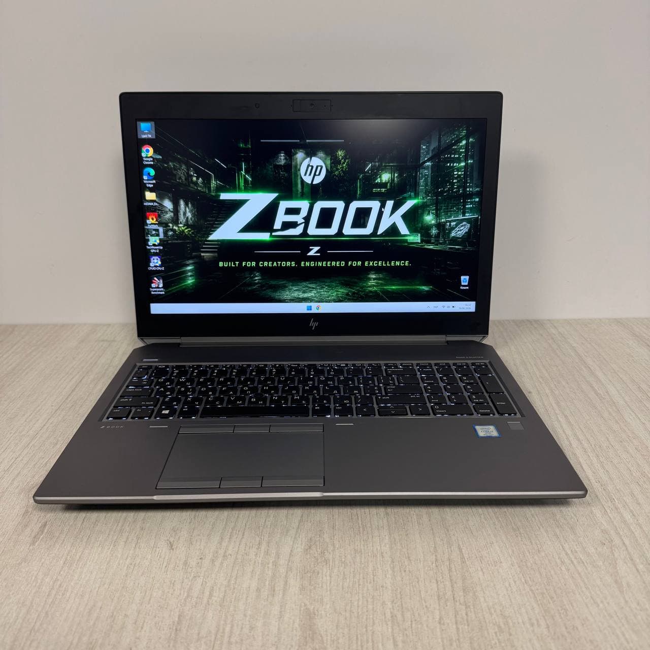 HP ZBook 15 G5 17.3" i7 8850H 16/512 - фото 1