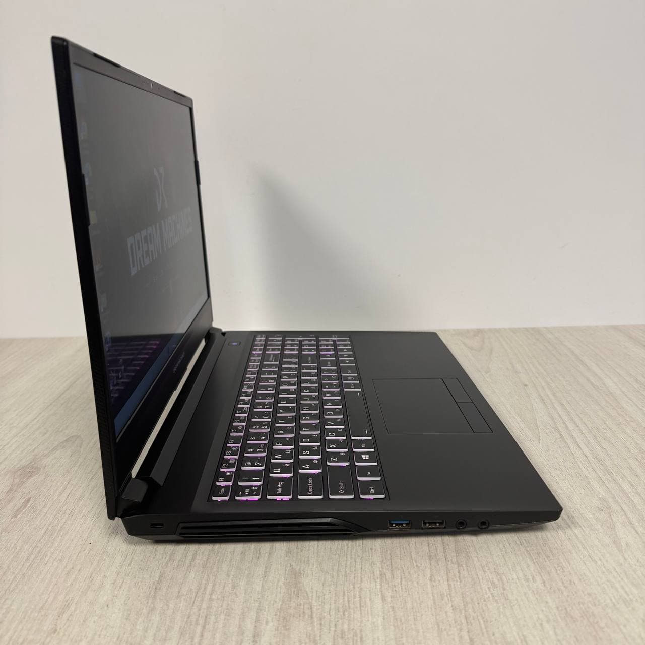 Dream Machines NH55HPQ 15.6" 144Hz Core i7-11800H 16/512 RTX 3060 6GB - фото 3