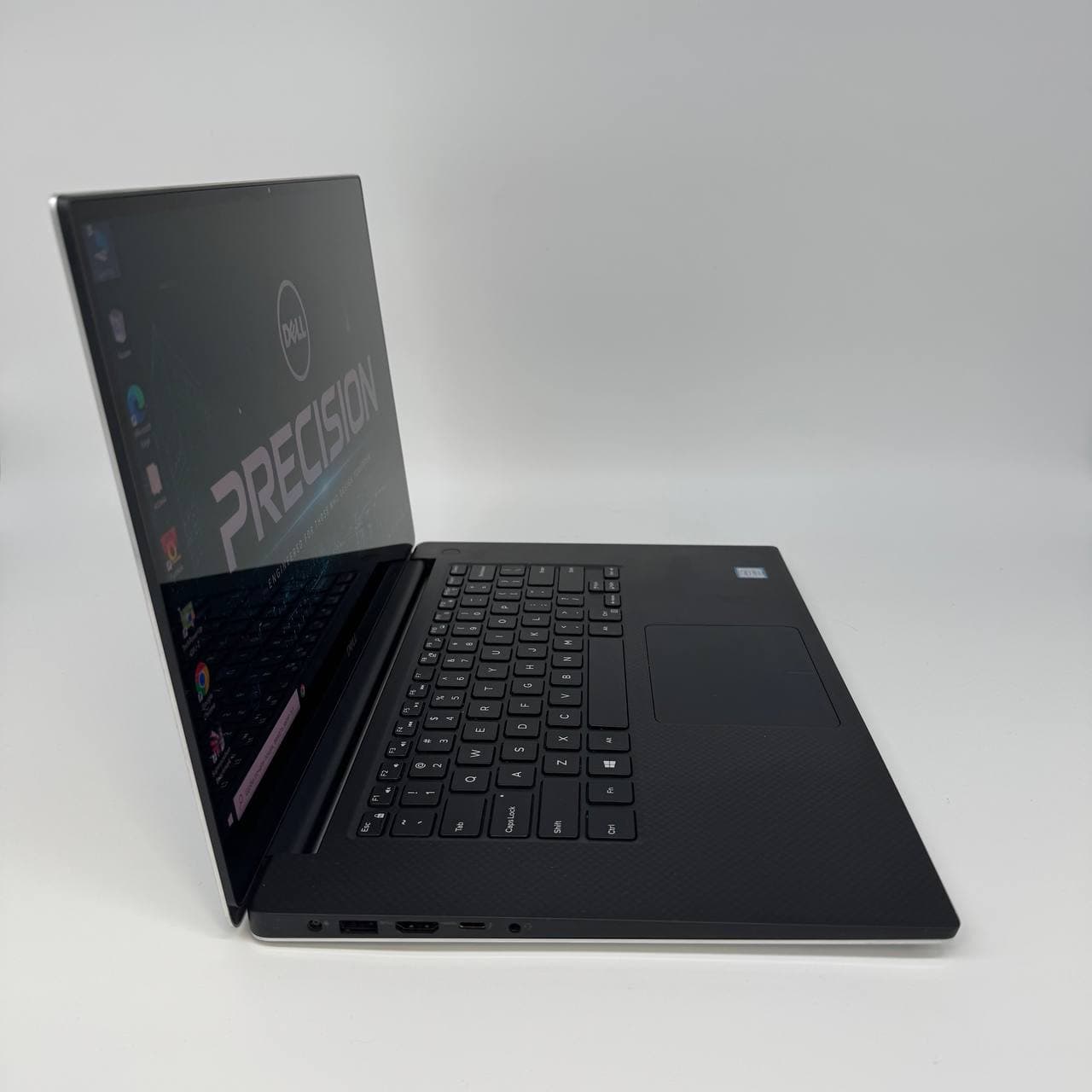 Dell Precision 5540 4K Touch 15.6" Core i7-9850H 16/256 - фото 6