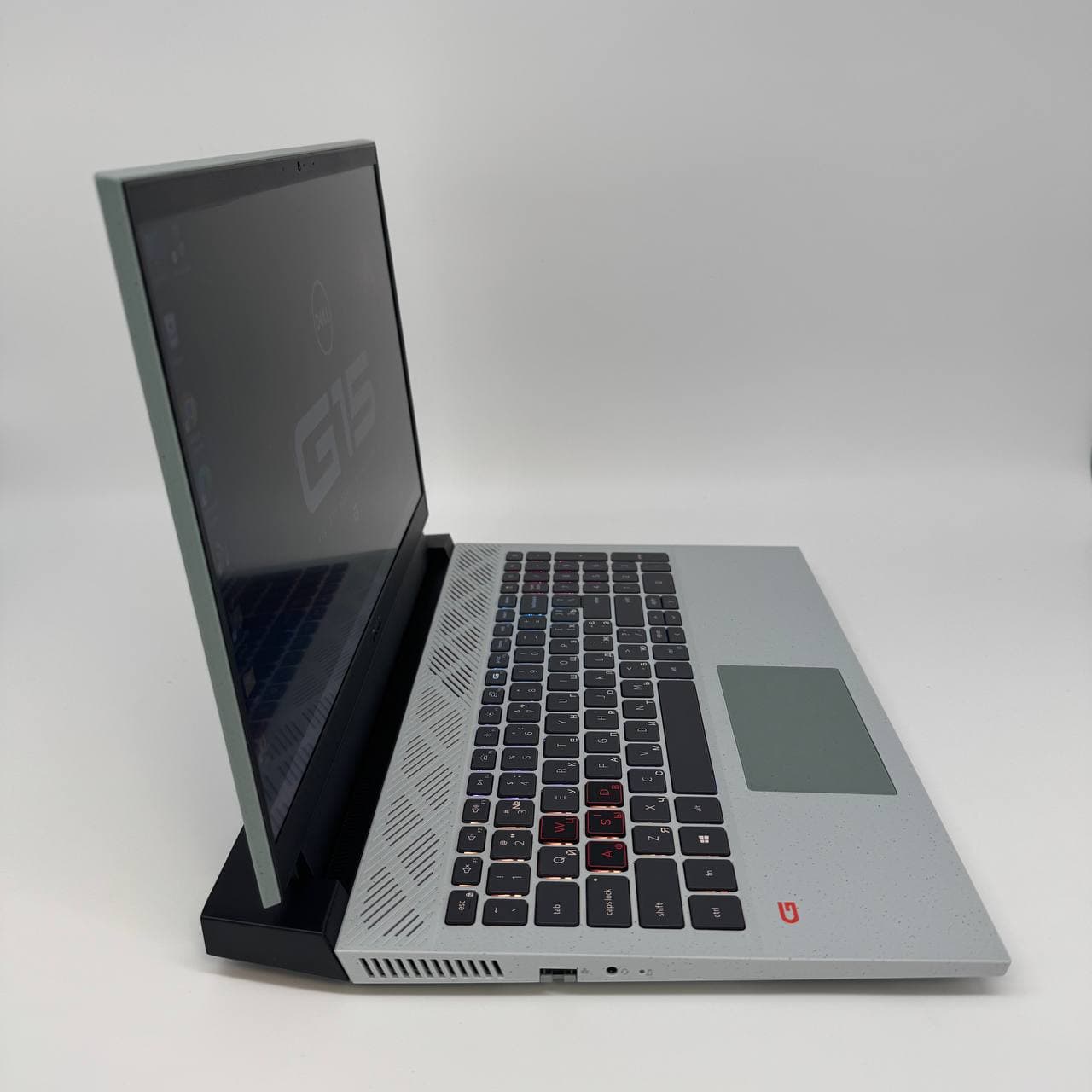 Dell G15 5510 15.6" 120Hz Core i7-10870H 16/512 RTX 3060 6GB - фото 3