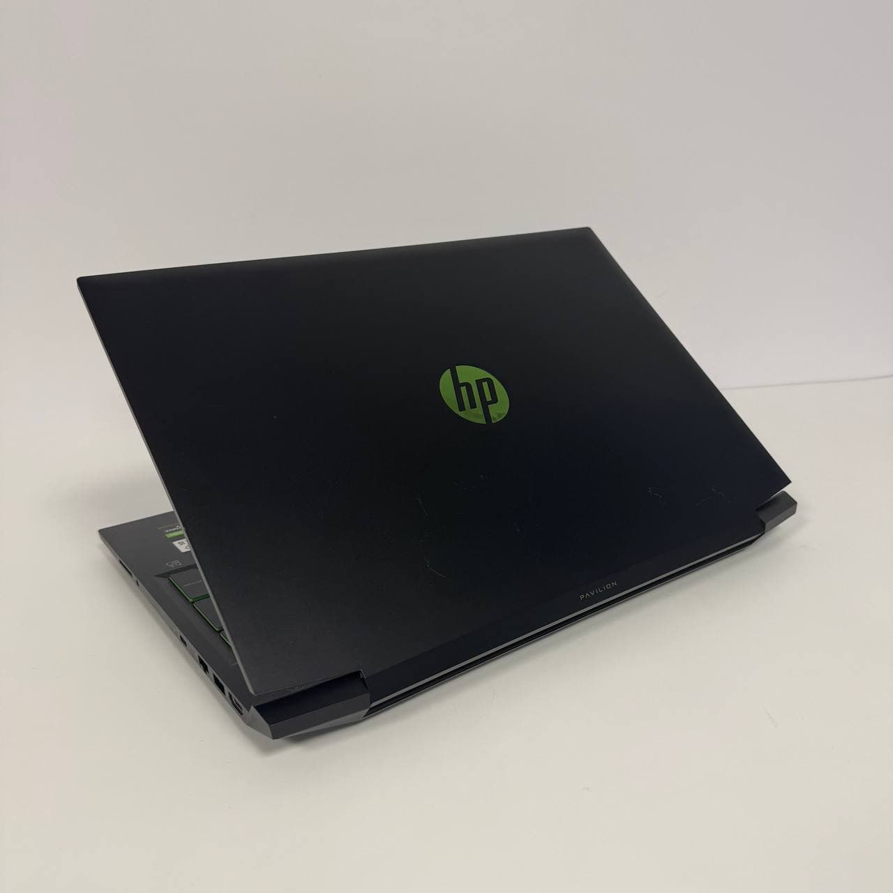 HP Pavilion Gaming 16-a0032dx 16.0" 144Hz Core i5-10300H 16/512 GTX 1660 Ti 6GB - фото 4