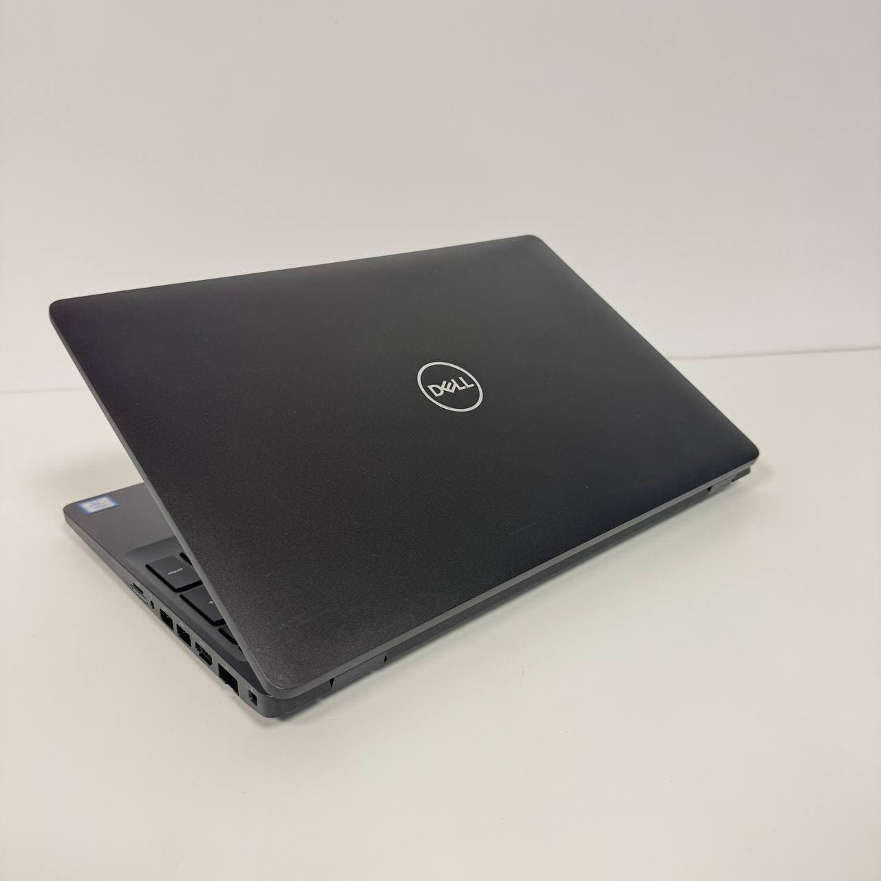 Dell Latitude 5501 UHD 15.6" Core i5-9400H 8/256 - фото 4