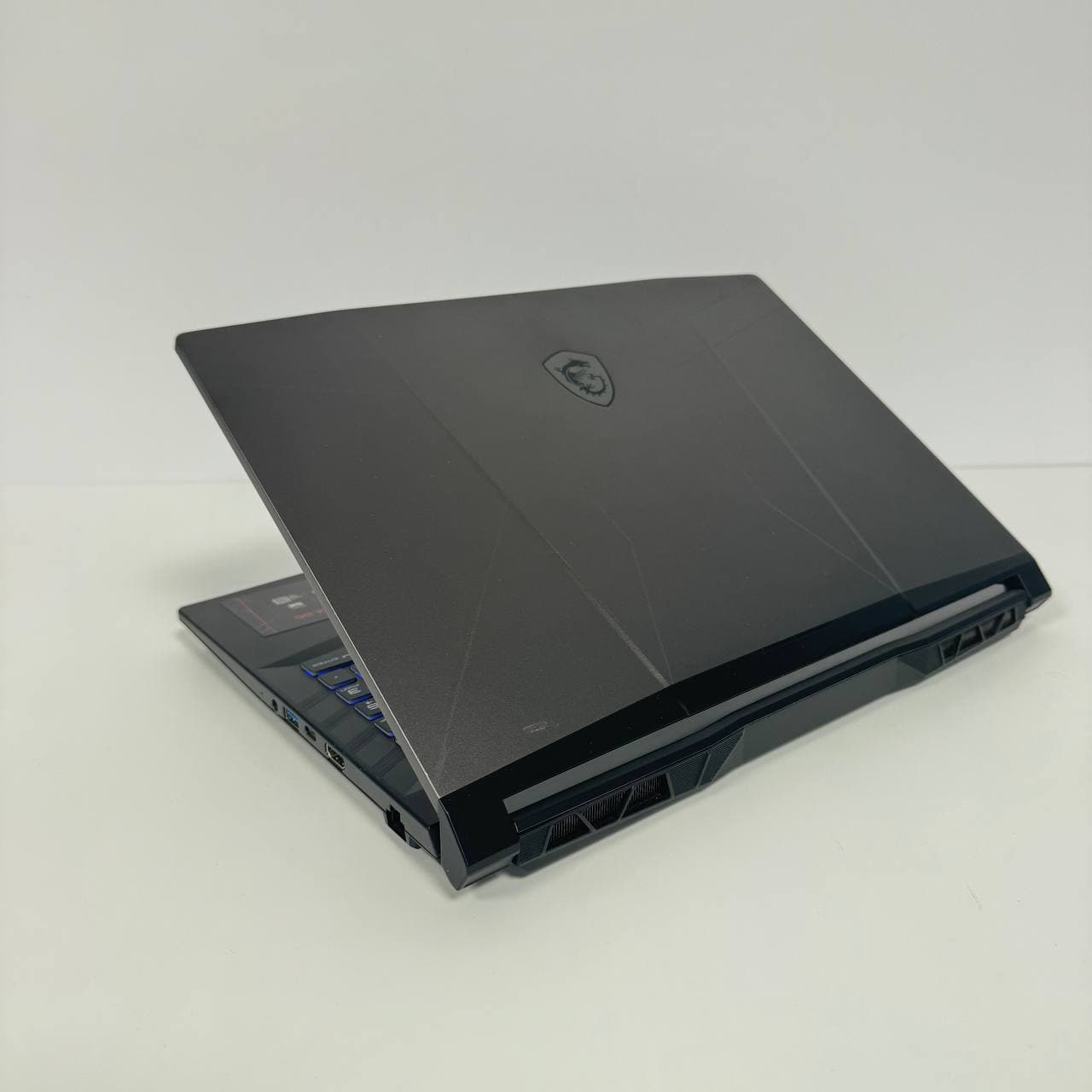 MSI Pulse GL66 11UCK 15.6" 60Hz Core i5-11400H 16/512 RTX 3050 4GB - фото 4
