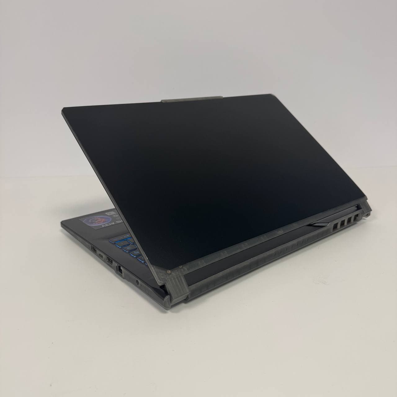 MSI Cyborg 15 A13VF 15.6" 144Hz Core i5-13420H 16/512 RTX 4060 8GB - фото 4