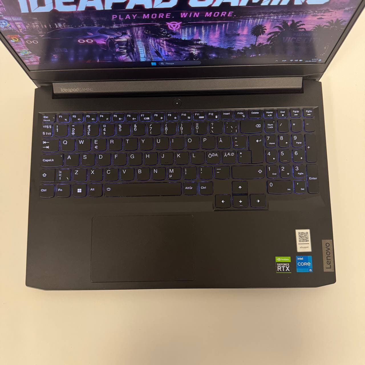 Lenovo IdeaPad Gaming 3 15IHU6 15.6" 120Hz Core i5-11320H 16/512 RTX 3050 4GB - фото 3