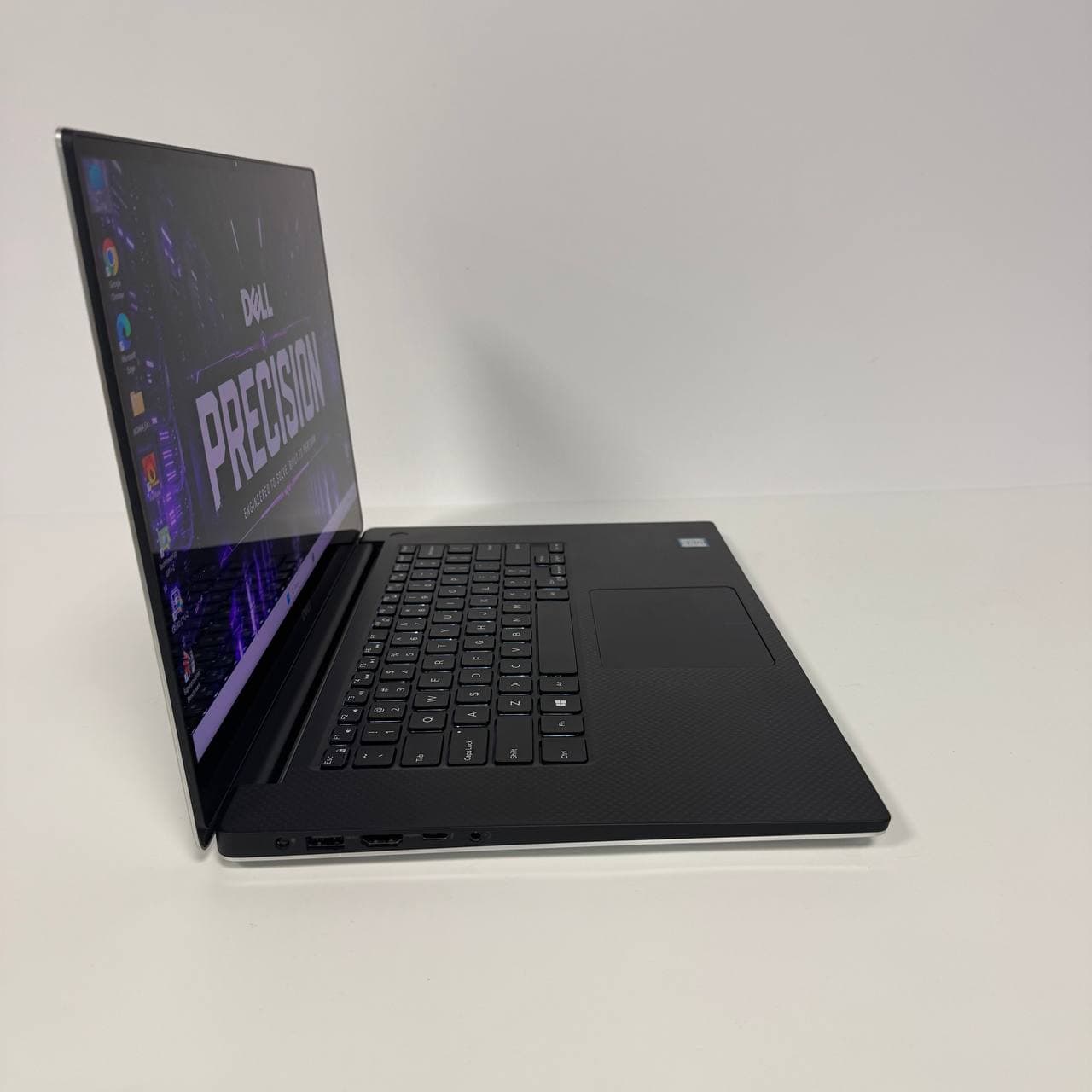 Dell Precision 5540 4K Touch SSD 512GB 15.6" Core i7-9850H 16/512 - фото 3