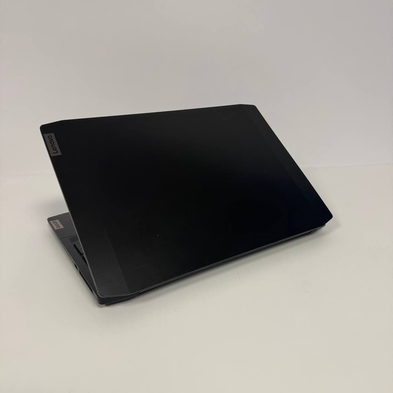 Lenovo IdeaPad Gaming 3 15ARH05 15.6" Ryzen 5 4600H 16/512 GTX 1650 4GB - фото 4