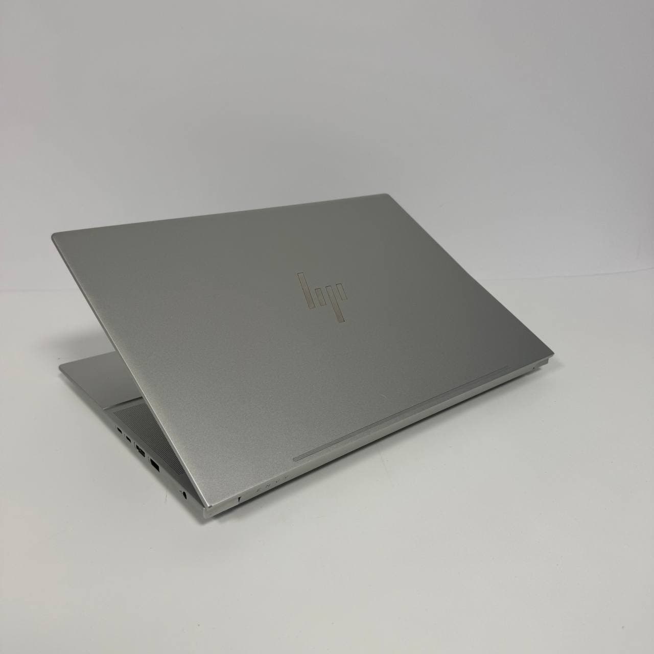 HP Envy 16-h1011nr 16.0" 120Hz Core i7-13700H 16/256 - фото 5