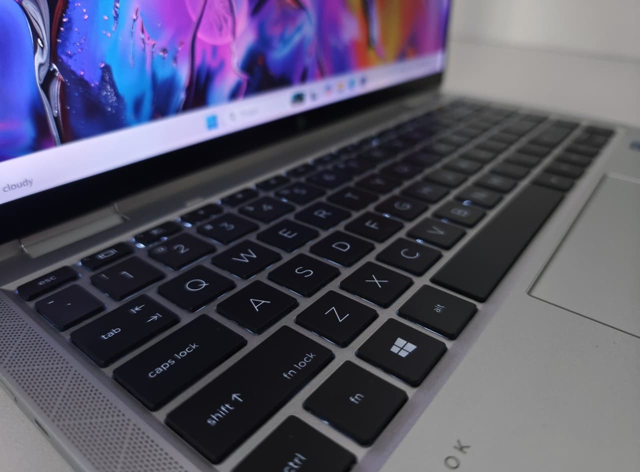 HP EliteBook 1040 G8 14" Core i7-1185G7 16/512 - фото 6