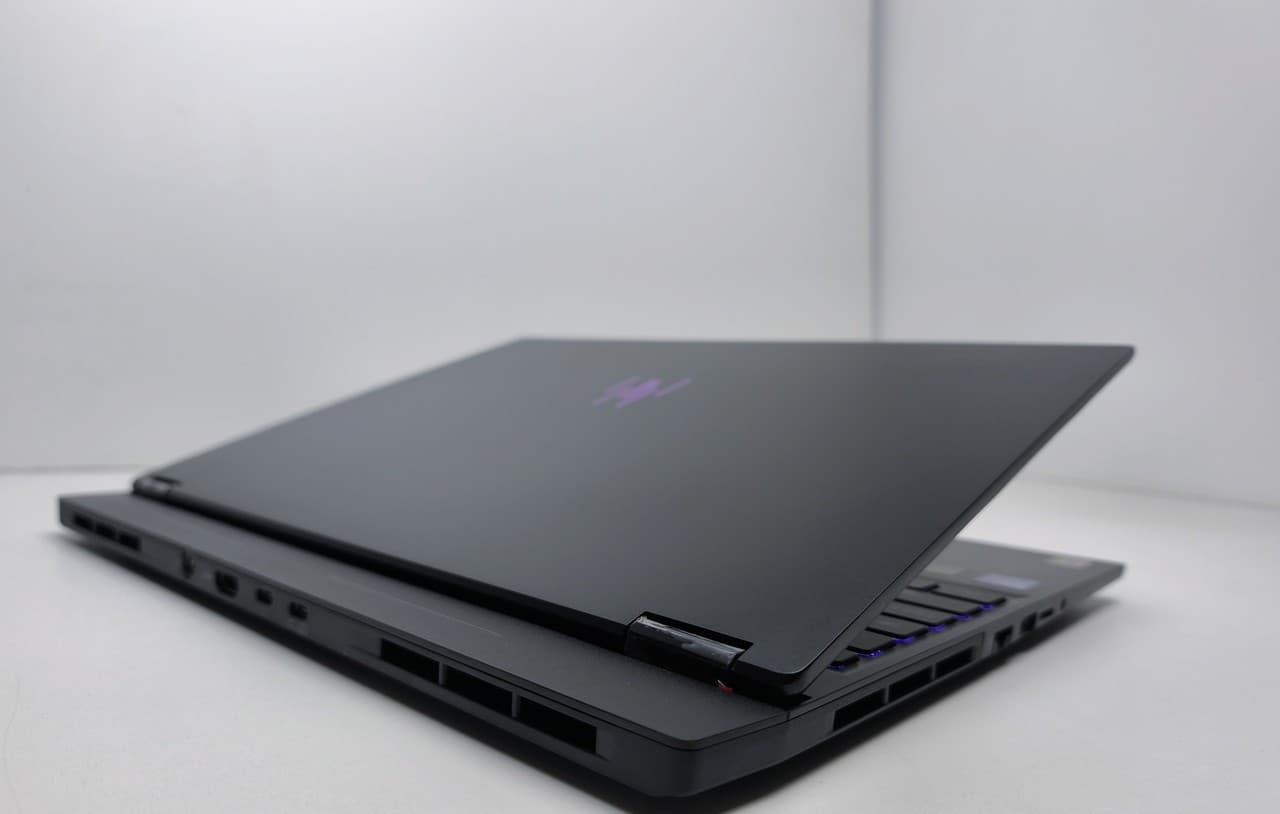 Acer Predator Helios Neo 16" Core Ultra 9 275HX 16/1000 RTX 5060 8GB - фото 5