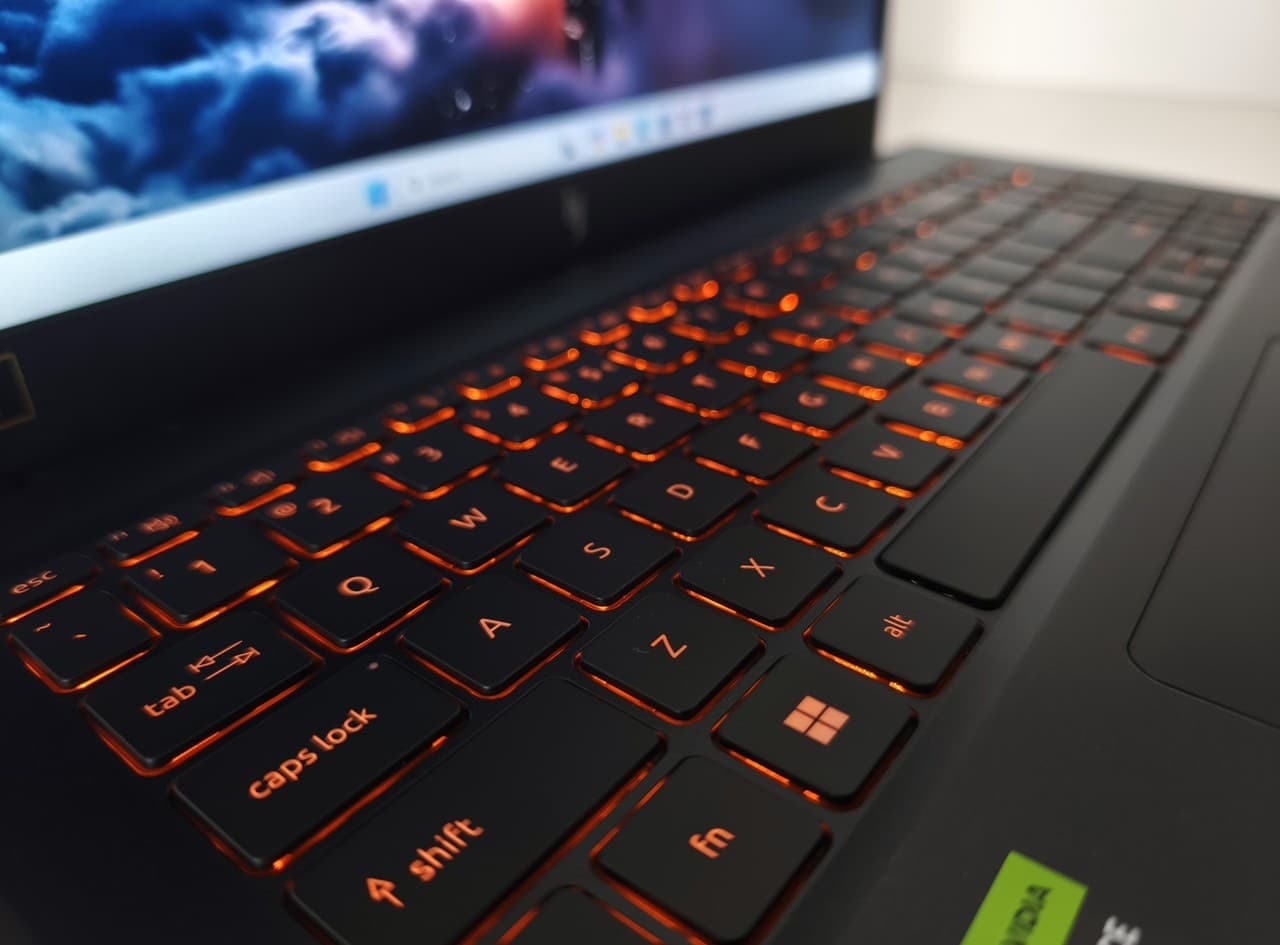 Acer Nitro V15 15.6" Core i5-13420H 16/1000 RTX 5050 8GB - фото 6