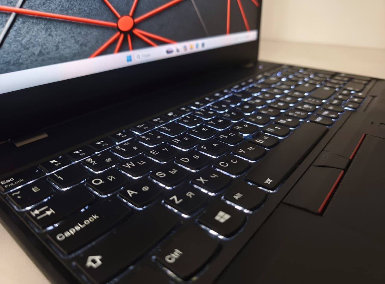 Lenovo ThinkPad T580 15.6" Core i5-8250U 8/512 - фото 6