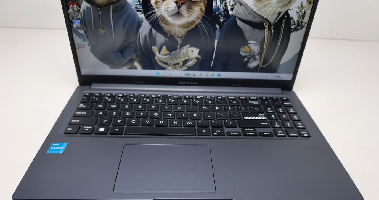 Asus VivoBook 15 15.6" Core i3-1215U 8/256 - фото 2