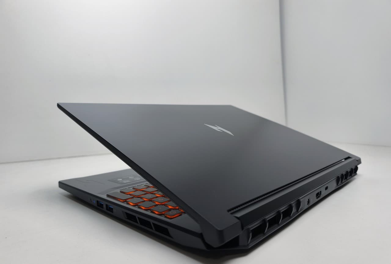 Acer Nitro V16 Core 7 240 32/512 RTX 5060 8GB - фото 5