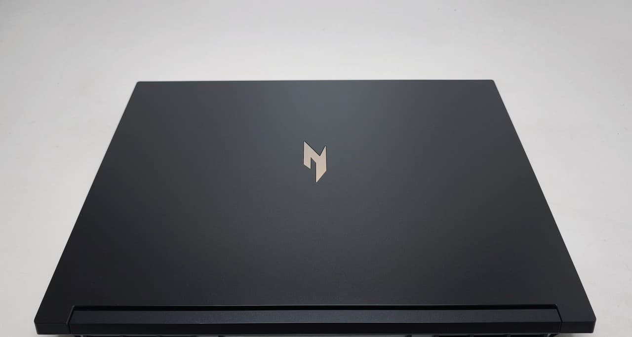 Acer Nitro V16 Core 7 240 32/512 RTX 5060 8GB - фото 7