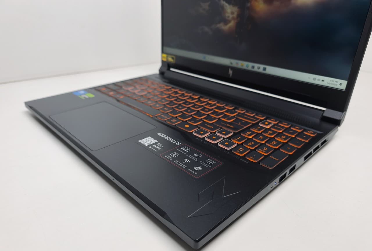 Acer Nitro V16 Core 7 240 32/512 RTX 5060 8GB - фото 3