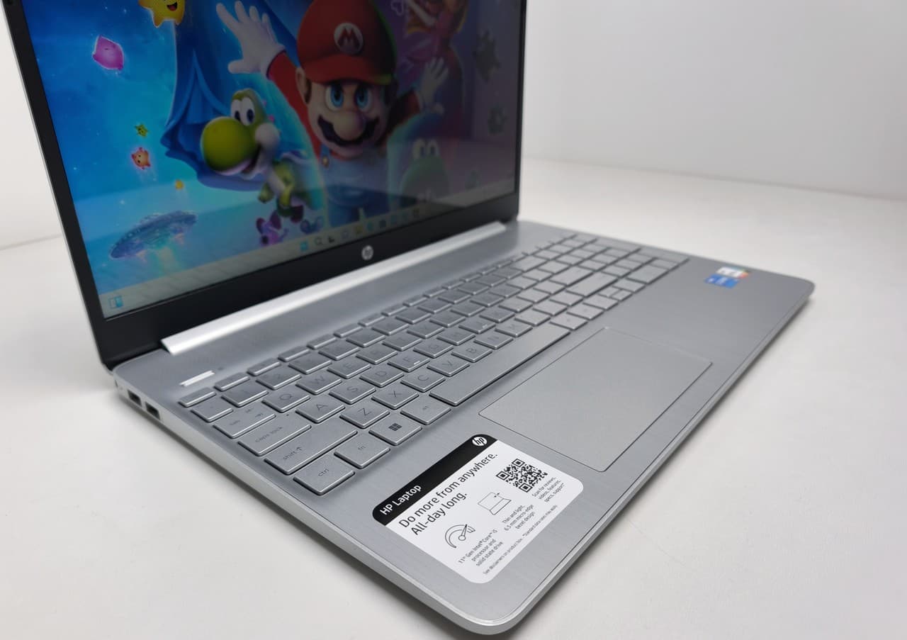 HP 15 15.6" Core i5-1135G7 8/256 - фото 1