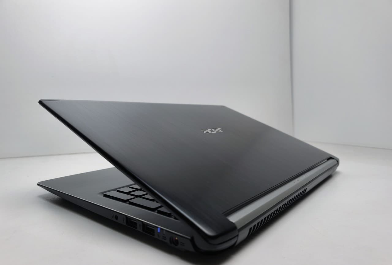 Acer Aspire 7 15.6" Core i5-8300H 8/256 GTX 1050 4GB - фото 5