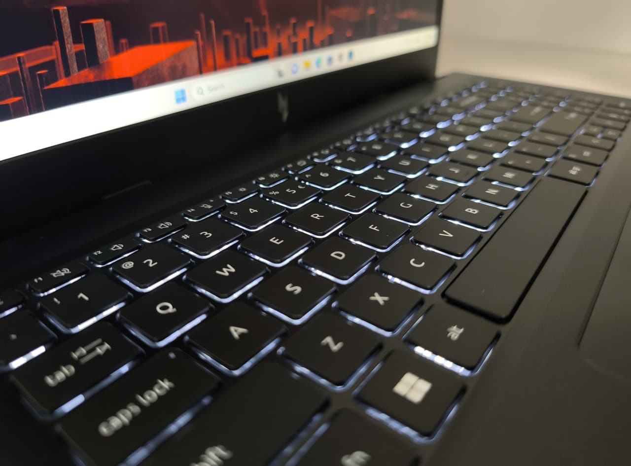 Acer Nitro V15 15.6" Core i5-13420H 16/512 RTX 4050 6GB - фото 6