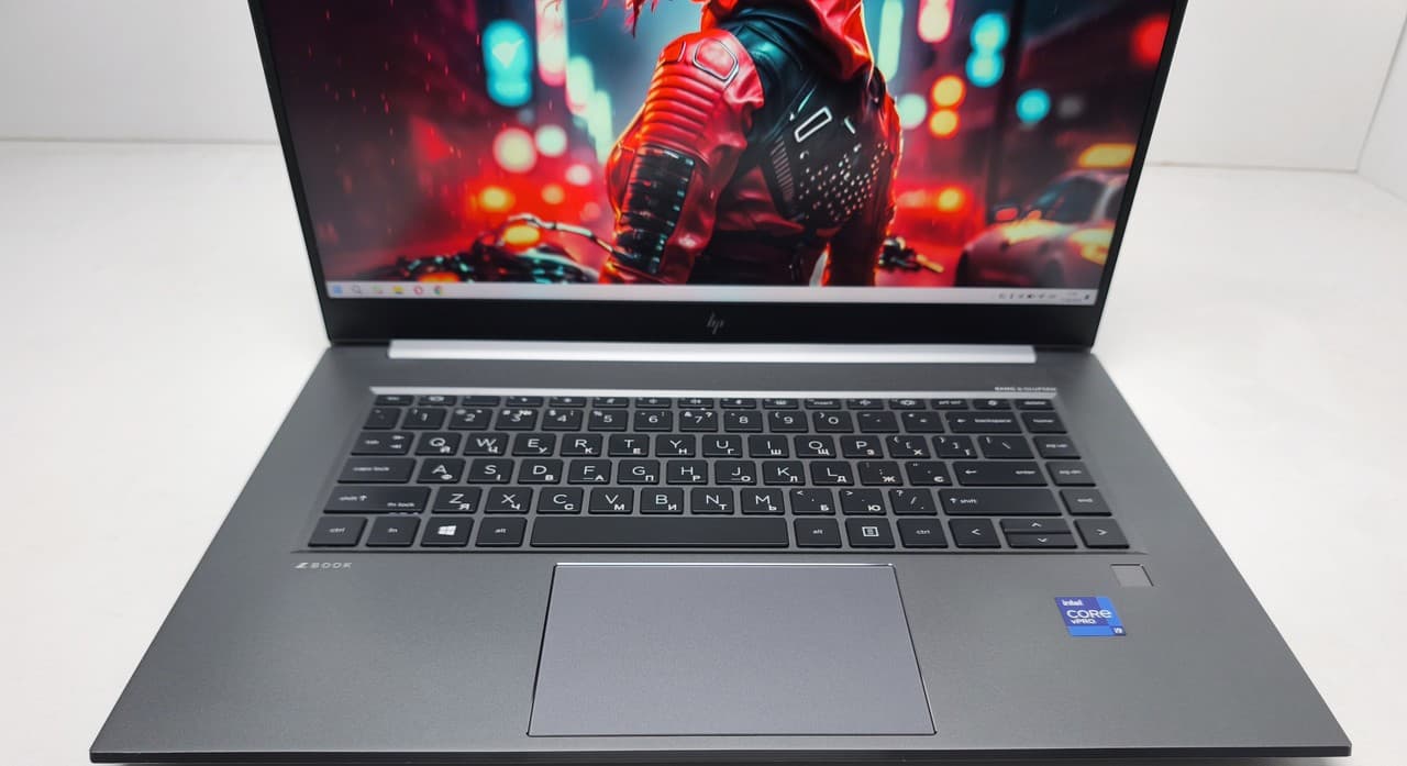 HP Zbook Studio G8 15.6" Сore i9-11950H 32/1000 - фото 2