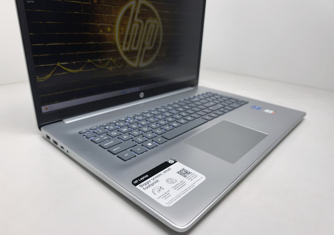 HP 17 Laptop 17.3" Core i7-1255U 16/512 - фото 1