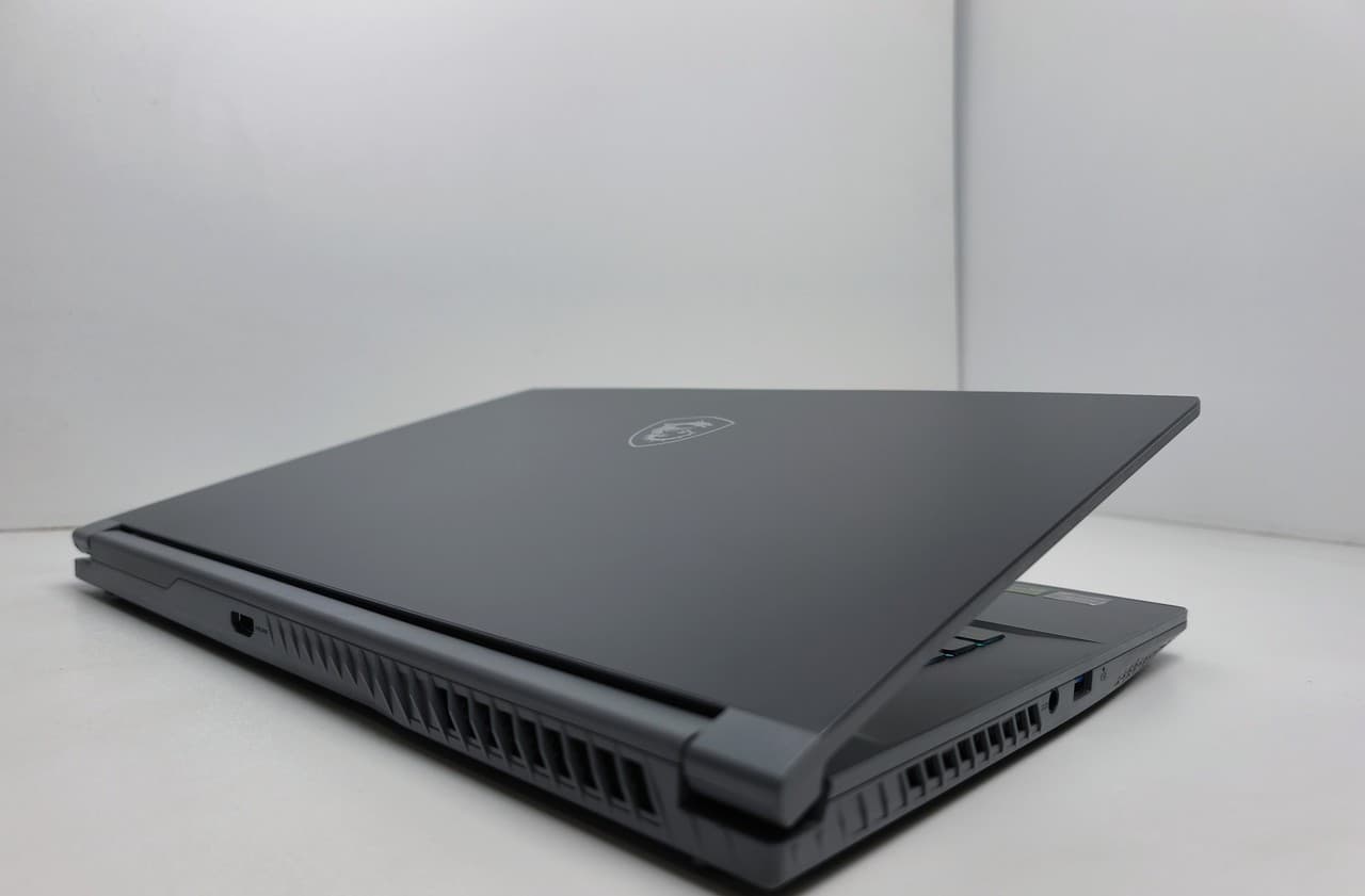 MSI Thin A15 15.6" Ryzen 5 7535HS 16/512 RTX 4050 6GB - фото 4