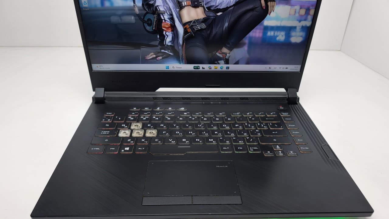Asus ROG Strix 15.6" Core i7-9850H 16/256 RTX 2060 6GB - фото 2
