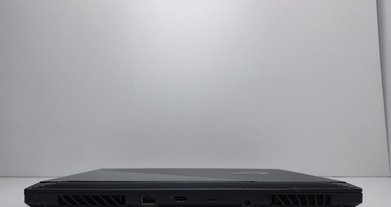 Asus ROG Strix 15.6" Core i7-9850H 16/256 RTX 2060 6GB - фото 7