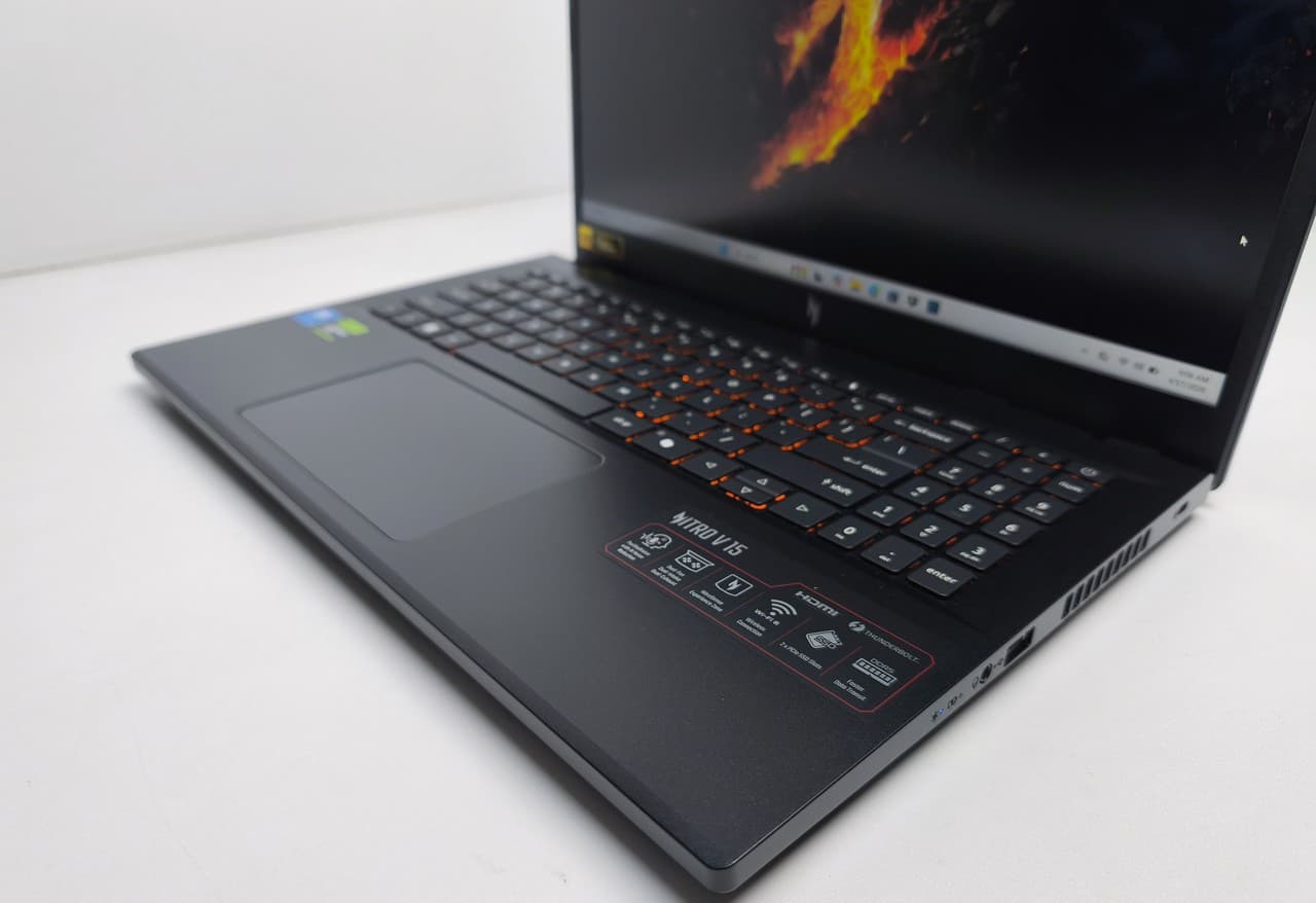 Acer Nitro V15 15.6" Core 5 210H 16/512 RTX 4050 6GB - фото 3