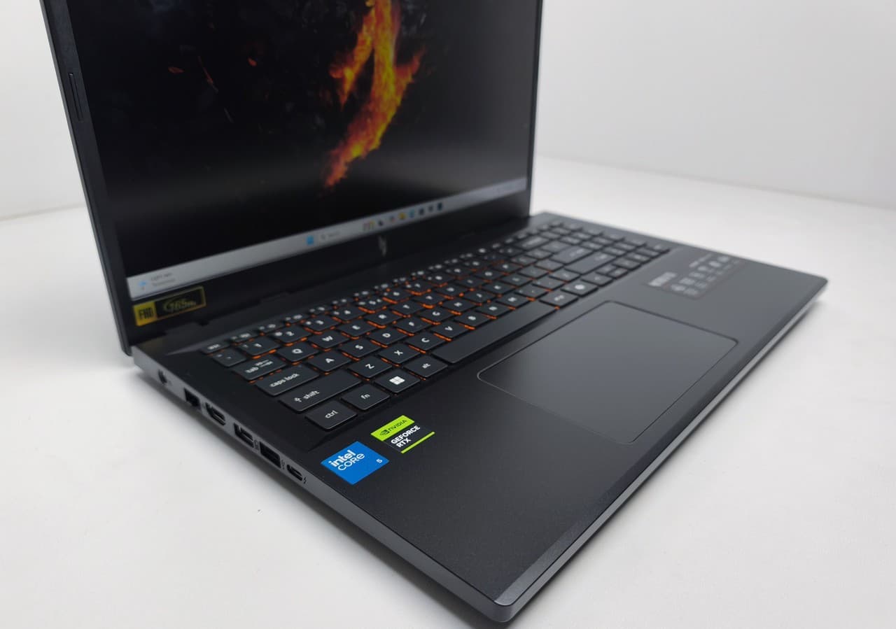 Acer Nitro V15 15.6" Core 5 210H 16/512 RTX 4050 6GB - фото 1