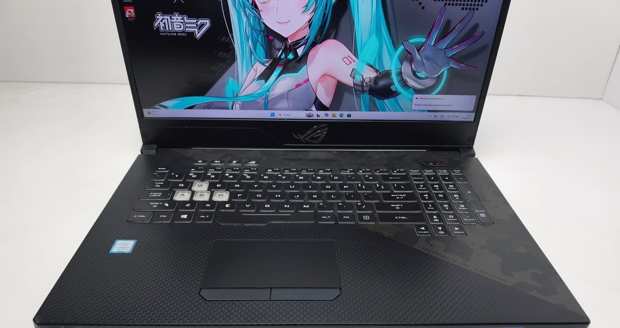 Asus ROG Strix Scar II 17.3" Core i7-8750H 16/1000 RTX 2070 8GB - фото 2
