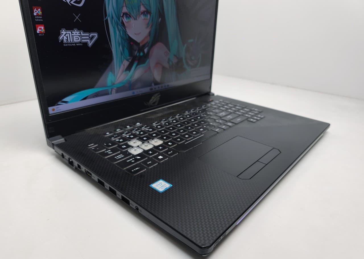 Asus ROG Strix Scar II 17.3" Core i7-8750H 16/1000 RTX 2070 8GB - фото 1