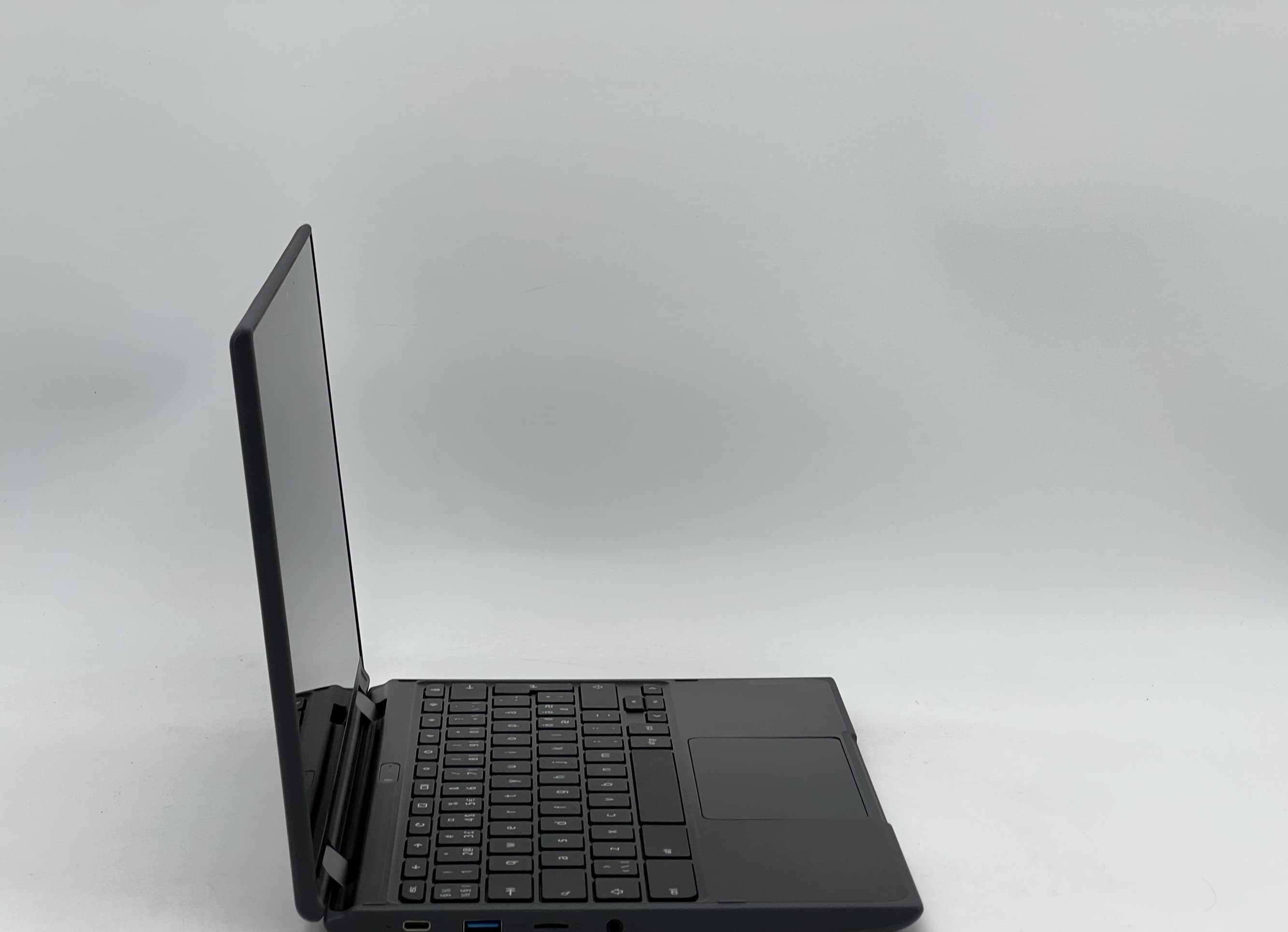 Lenovo 300e Chromebook 2nd Gen 2 in 1 11" Celeron N4100 8/32 - фото 2