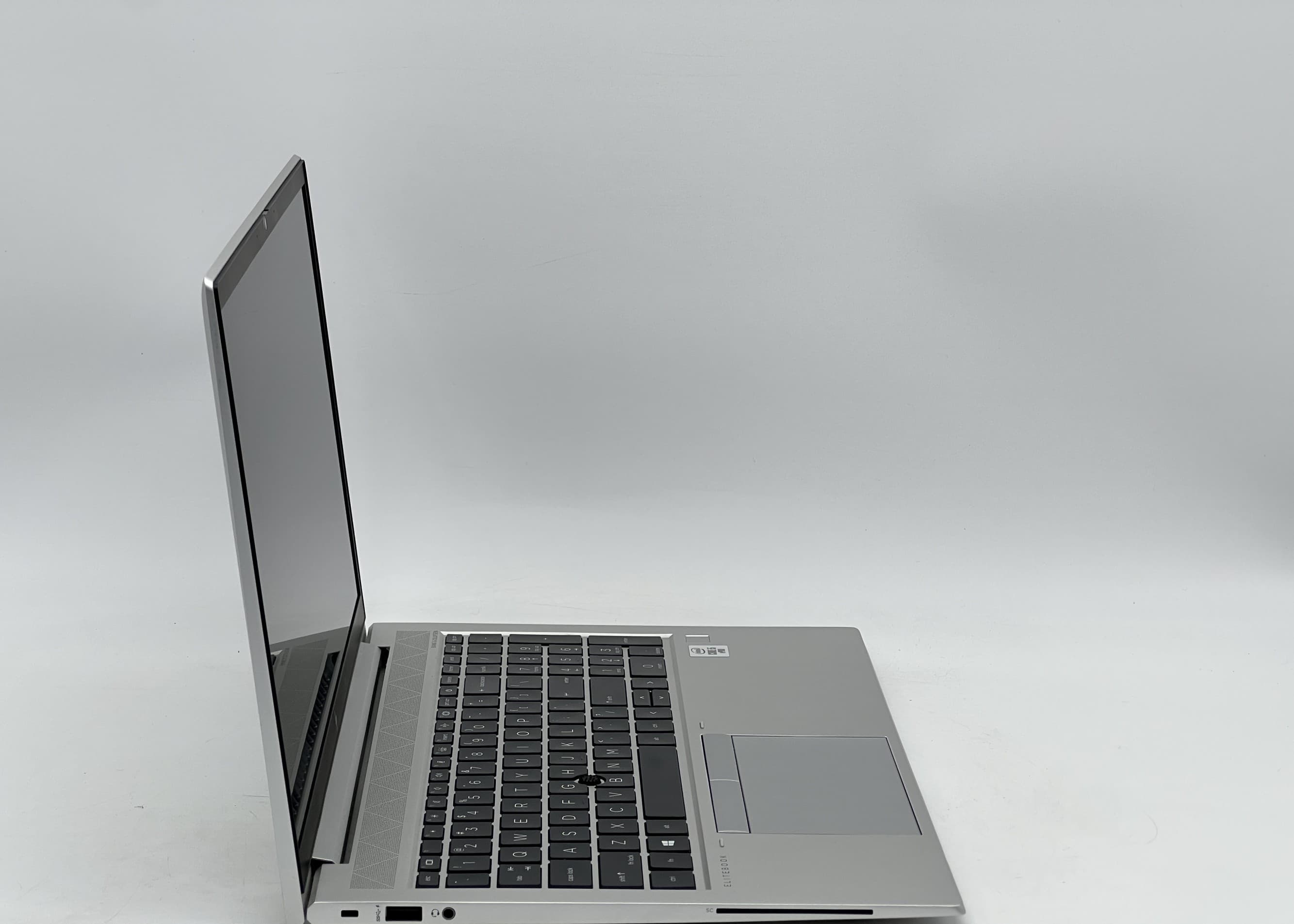 HP EliteBook 850 G7 15" i5-10310U 16/240 - фото 2