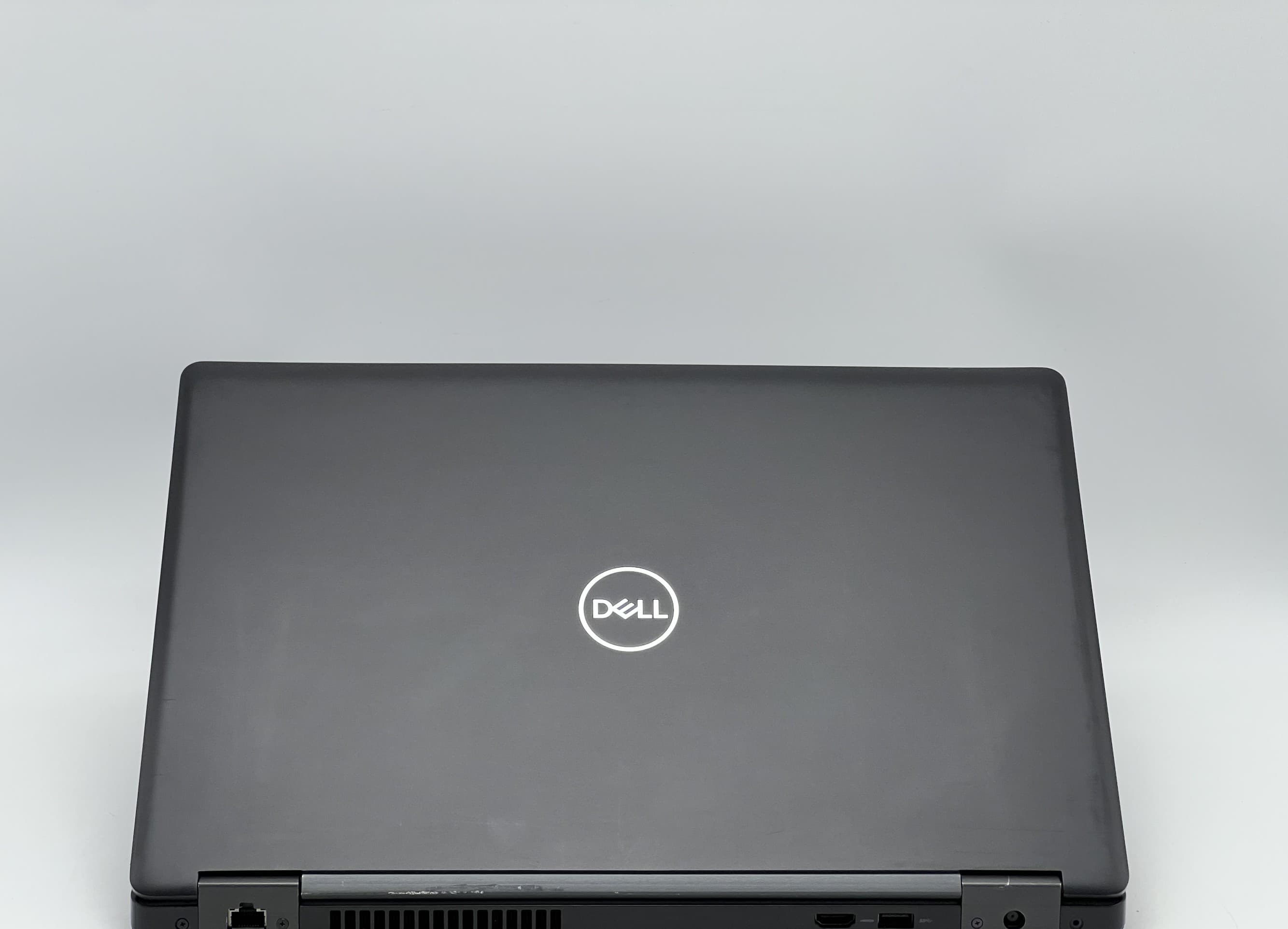 Dell Latitude 5590 15" i5-7300U 8/120 - фото 4