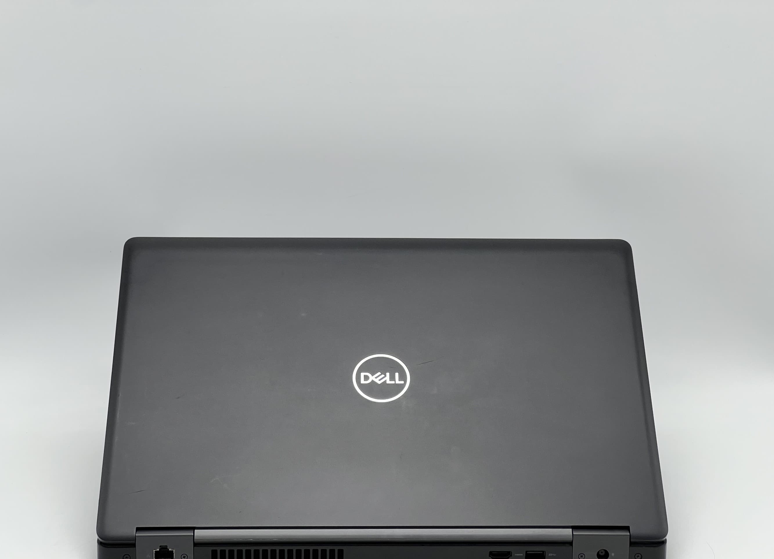 Dell Latitude 5590 15" i5-7300U 8/120 - фото 4