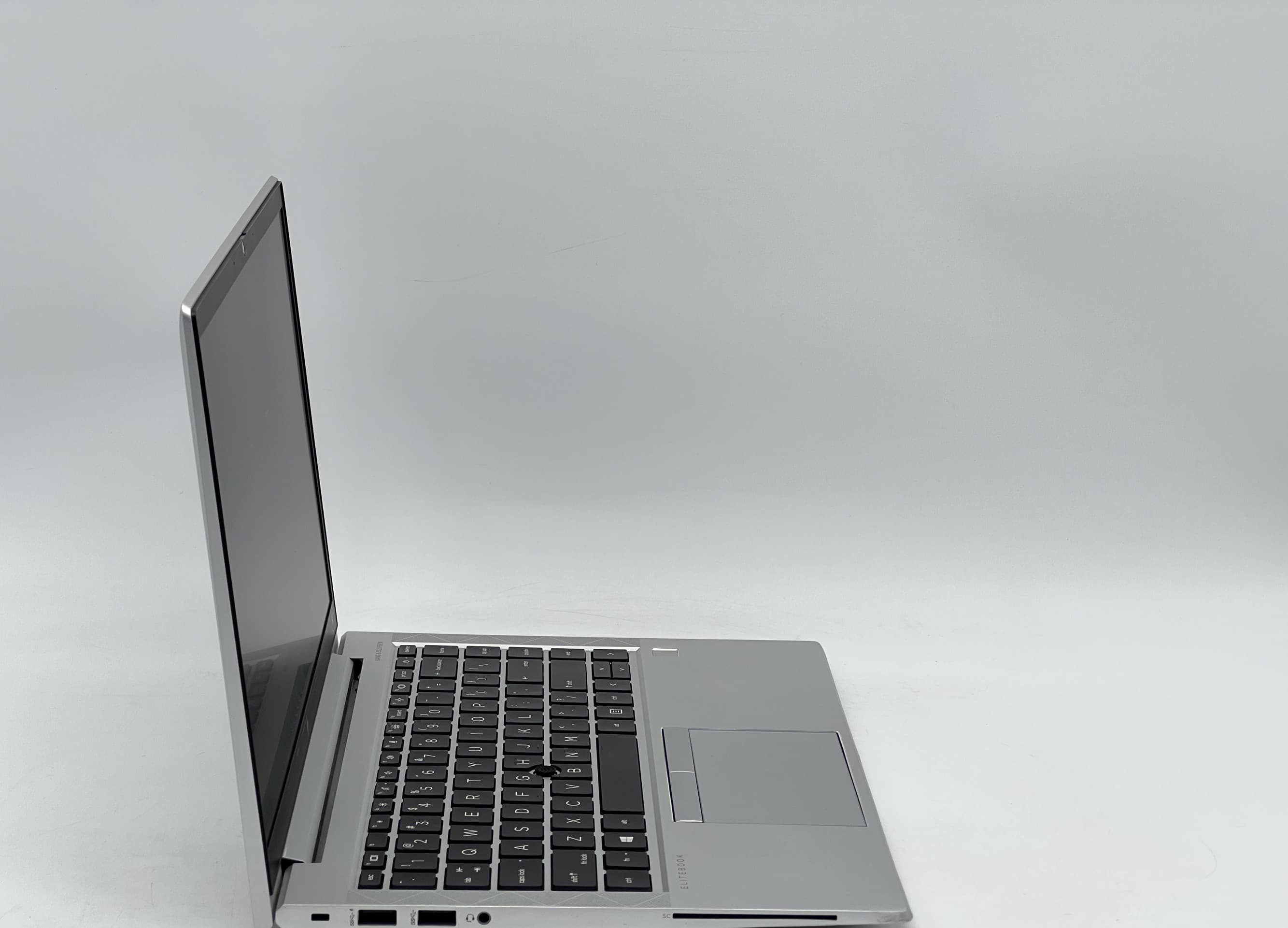 HP EliteBook 840 G8 14" i5-1145G7 16/240 - фото 2