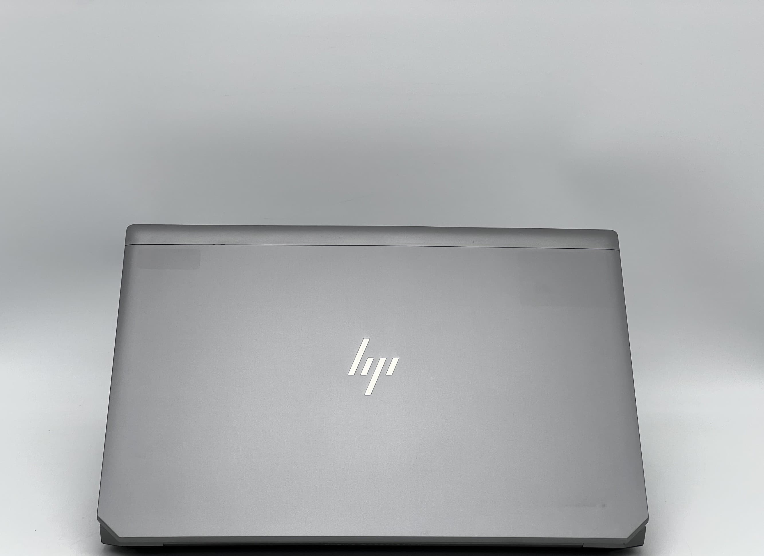 HP ZBook 15 G5 i7-8850H 16/480 - фото 4