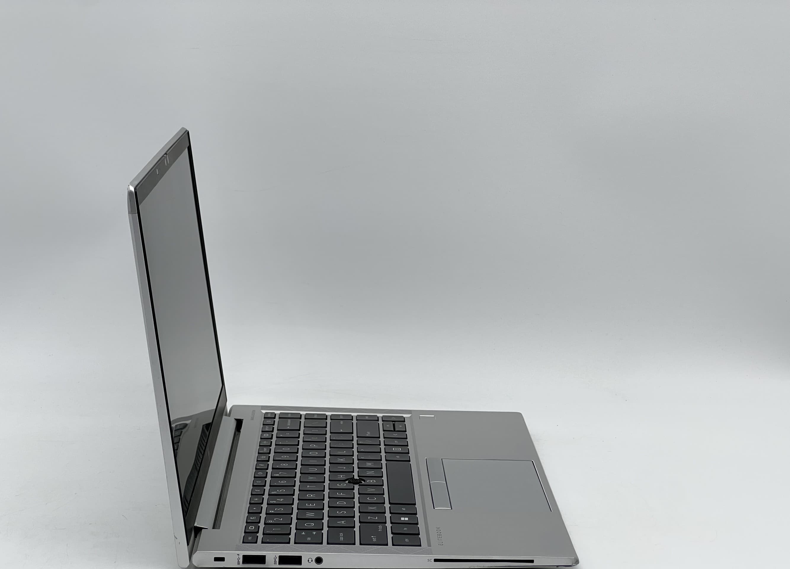 HP EliteBook 840 G8 14" i5-1145G7 16/240 - фото 2