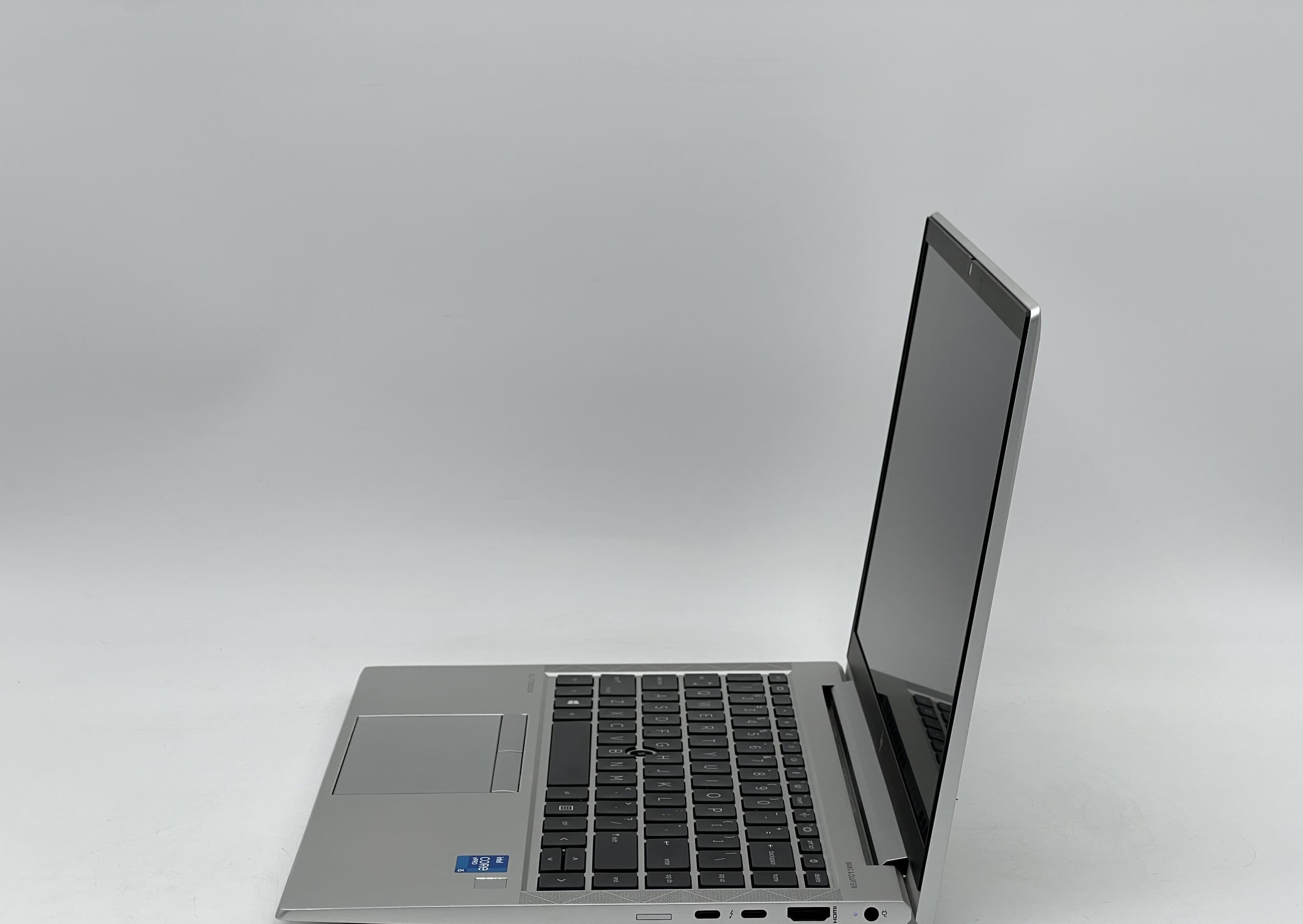 HP EliteBook 840 G8 14" i5-1145G7 16/240 - фото 3
