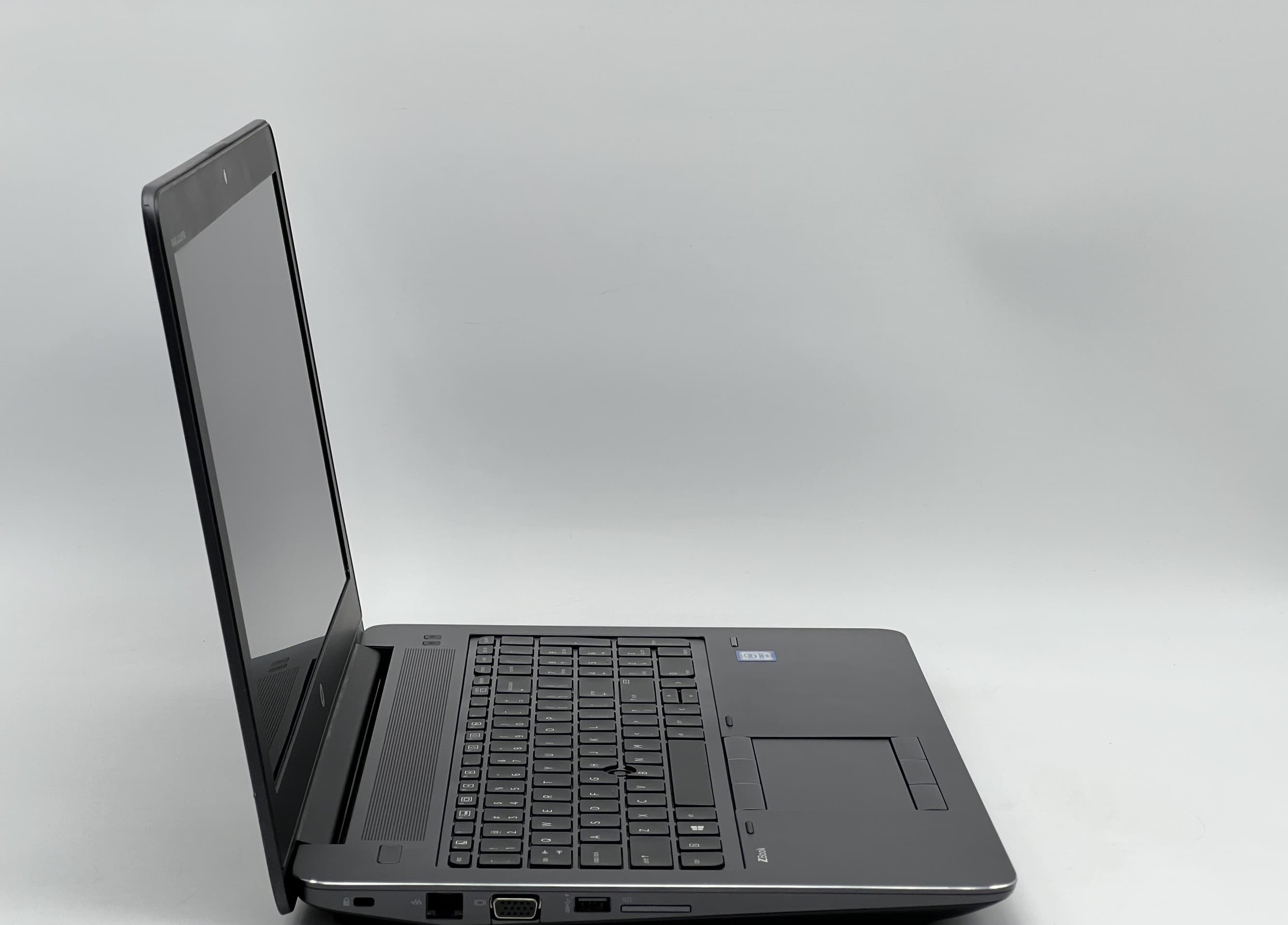 HP ZBook 15 G3 i7-6820HQ 16/480 - фото 2