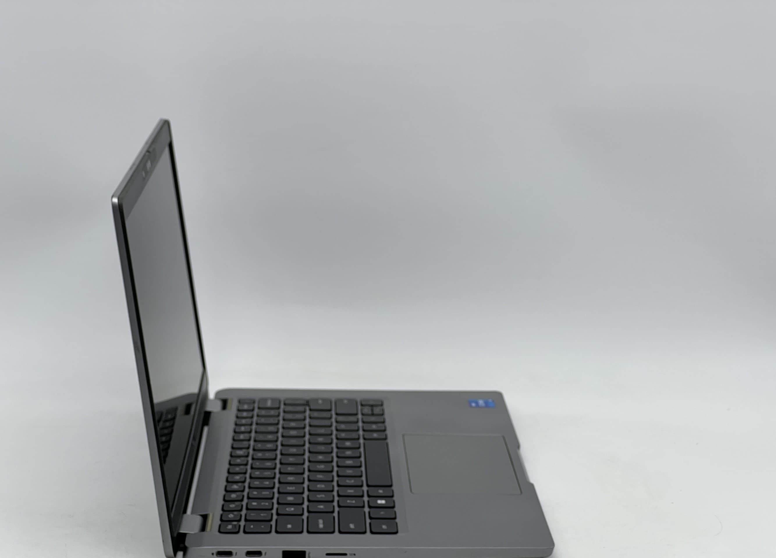 Dell Latitude 5320 13" i5-1145G7 8/240 - фото 2